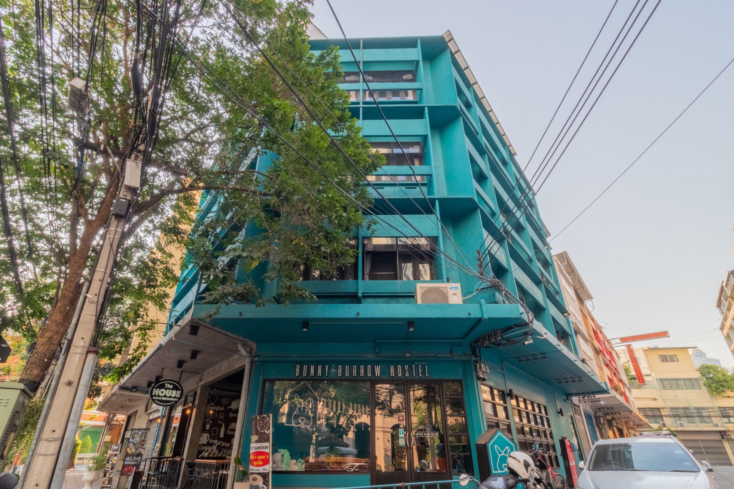 Bunny Burrow Hostel Bangkok Exterior foto